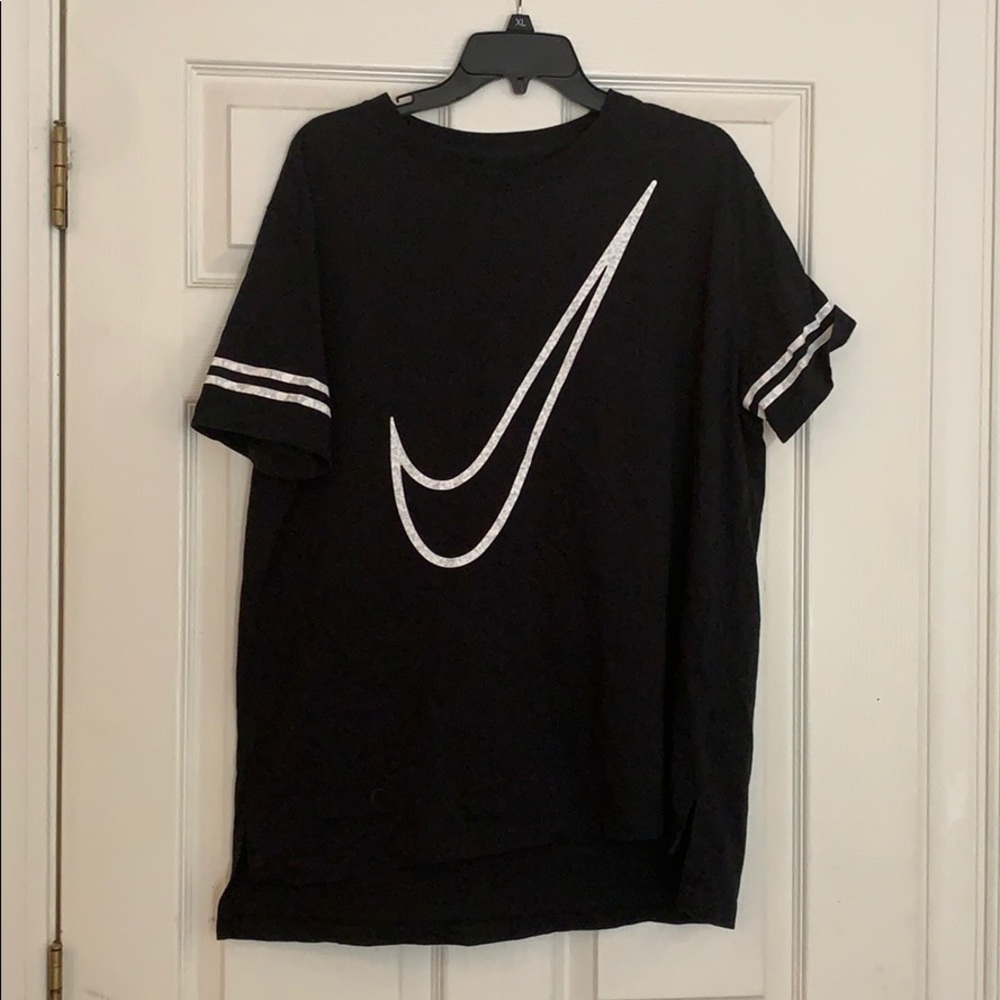 Nike Tee